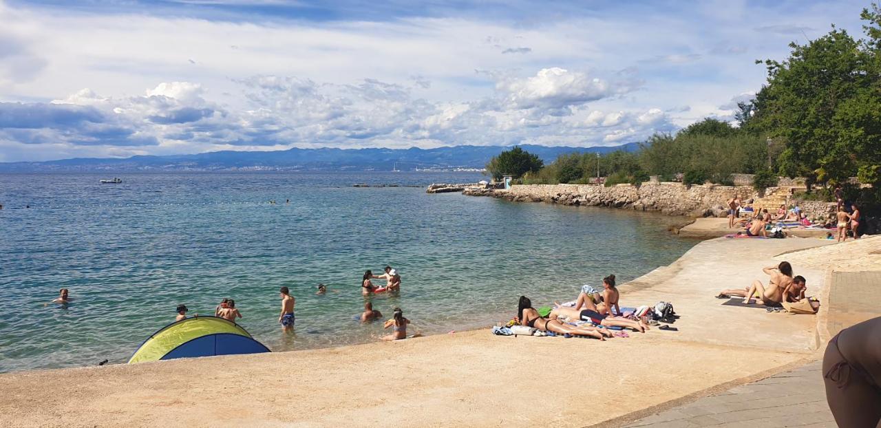 Villa Carpe Diem Vantacici Εξωτερικό φωτογραφία