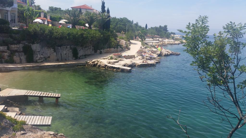 Villa Carpe Diem Vantacici Εξωτερικό φωτογραφία